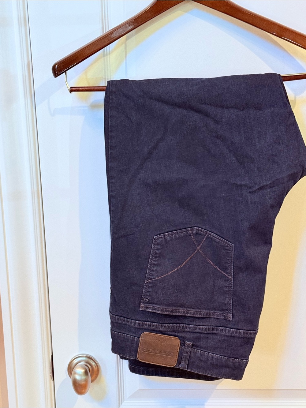 Relaxed Fit Men's Jeans in Dark Indigo